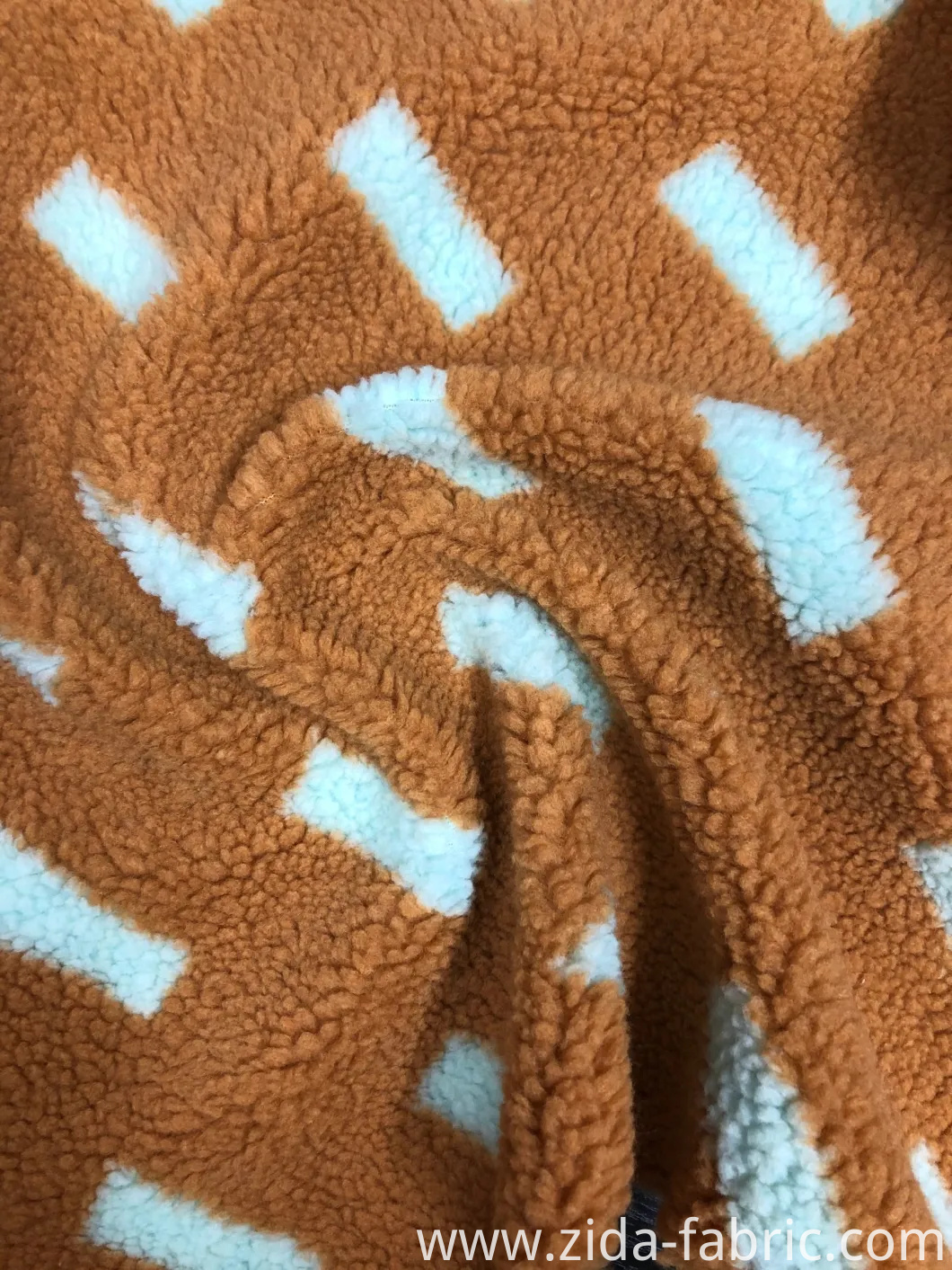 100%Polyester Lambswool Jacquard Knitted Fabric (Berber Fleece)